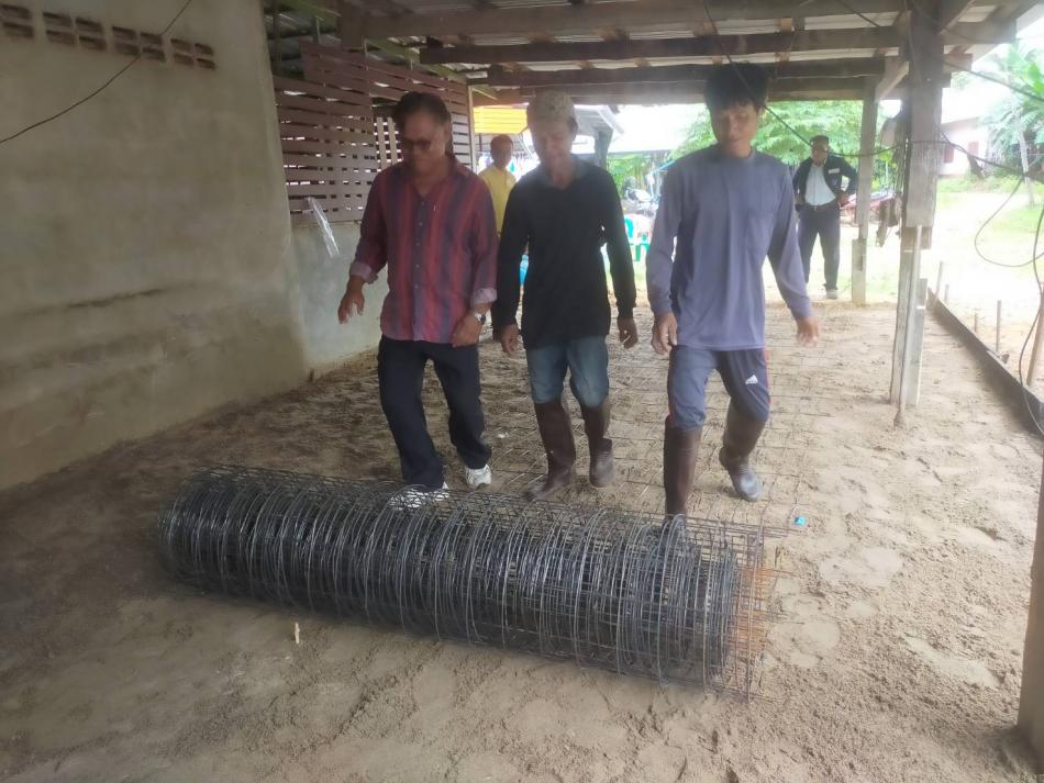 โครงการปรับสภาพแวดล้อมและสิ่งอำนวยความสะดวกผู้สูงอายุให้เหมาะสมและปลอดภัย 